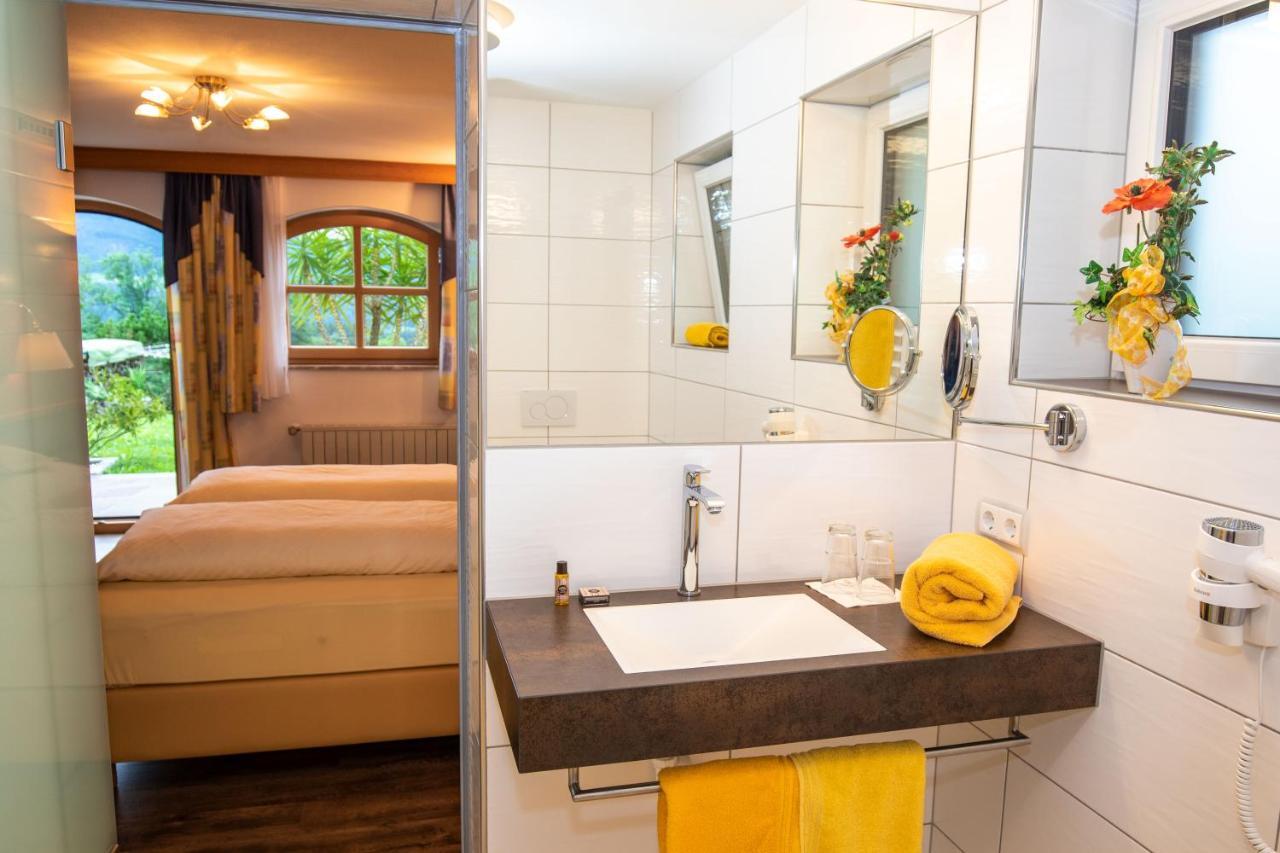 Gaestehaus Stabauer Мондзее Экстерьер фото